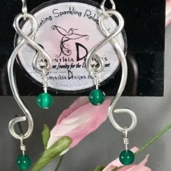 Pamynthia Designs Jewelry - Green Agate Sterling Silver Dangle Earrings- Green Agate Earrings Style #1